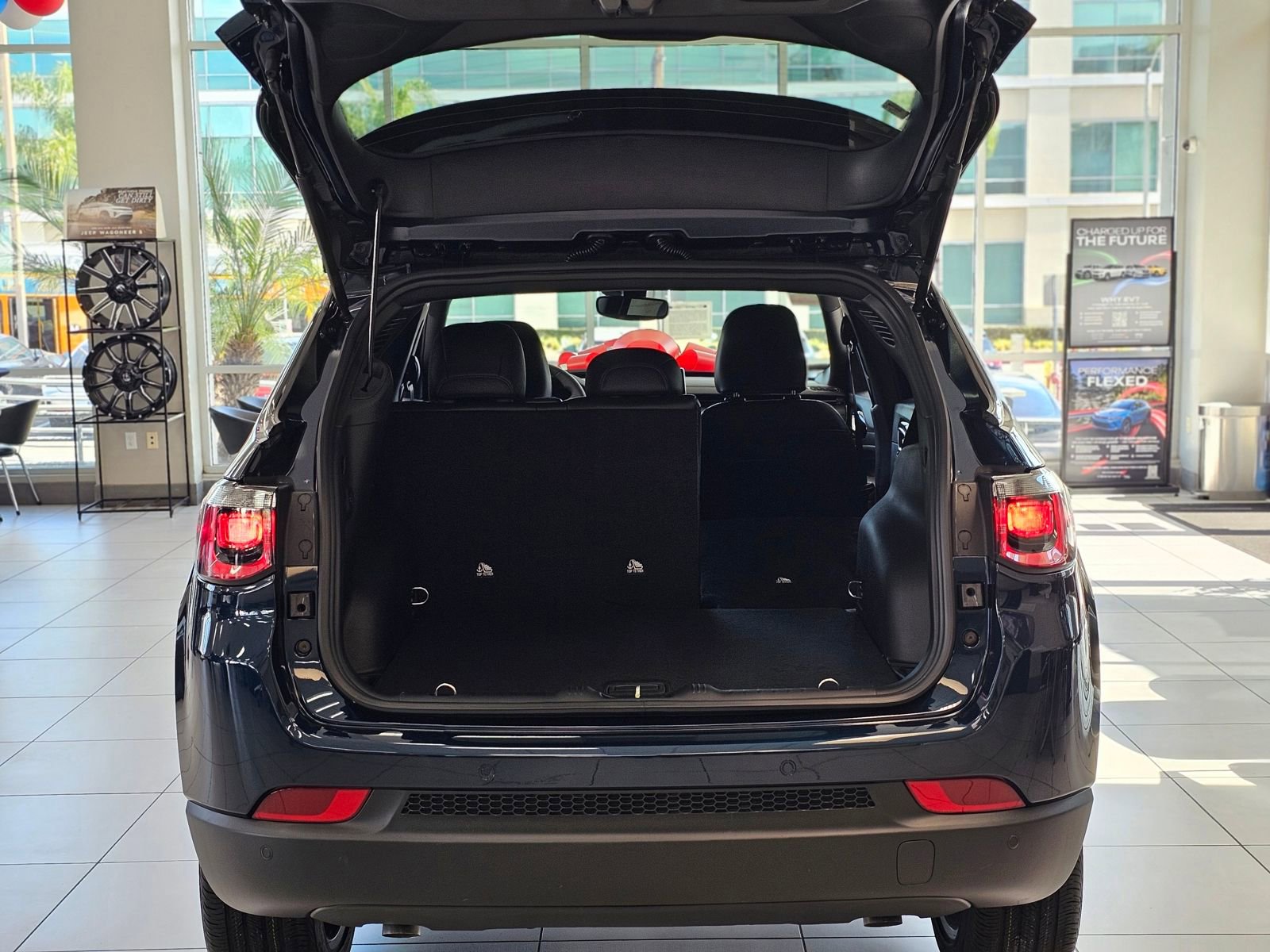 New 2026 Jeep Compass Limited image 7