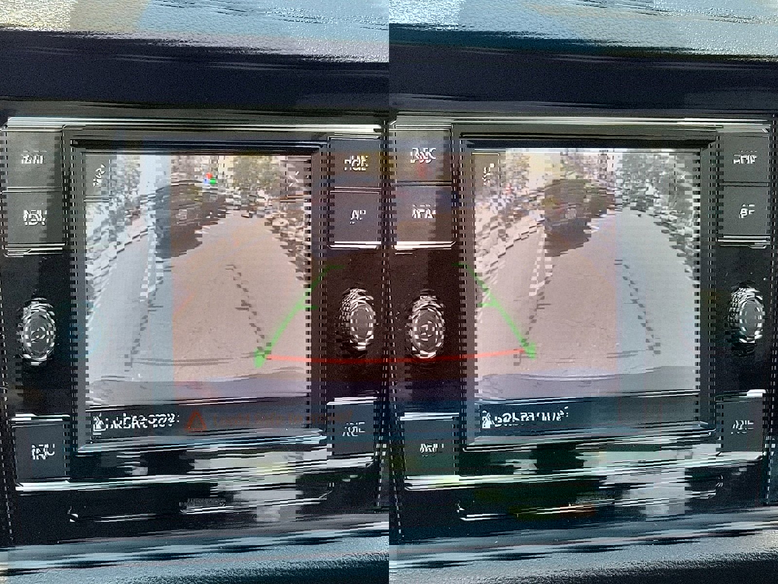 Used 2024 Volkswagen Jetta SE image 10