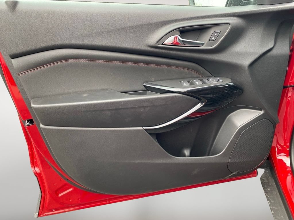 New 2026 Chevrolet Trax RS w/ Driver Confidence Package FWD image 18