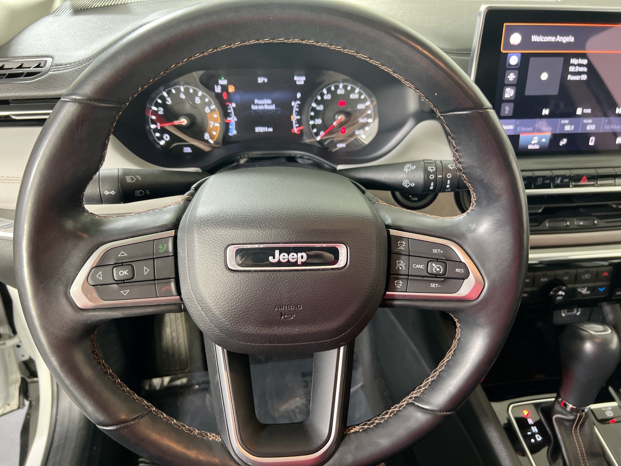 Used 2022 Jeep Compass Limited AWD/4WD image 11
