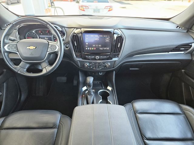 Used 2023 Chevrolet Traverse LT image 15