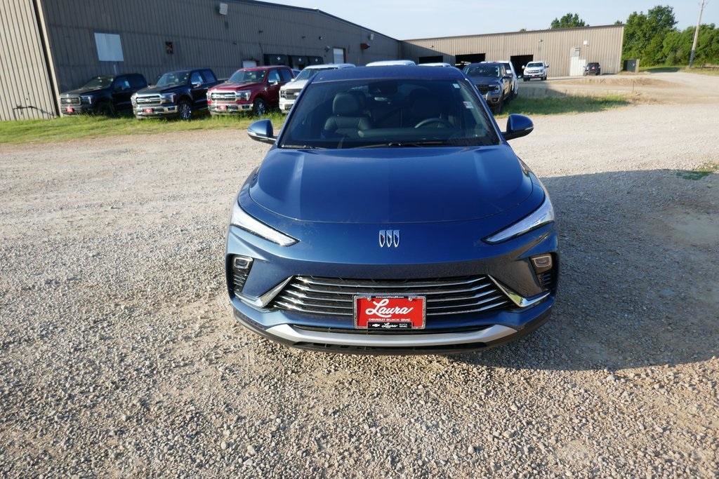 New 2025 Buick Envista Preferred image 8