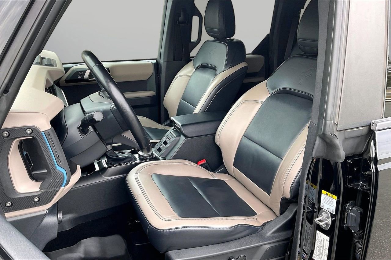 Used 2023 Ford Bronco Wildtrak image 21