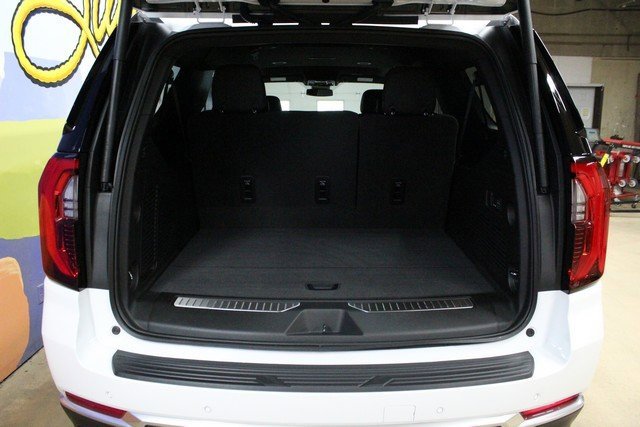 New 2026 GMC Yukon XL Denali image 5