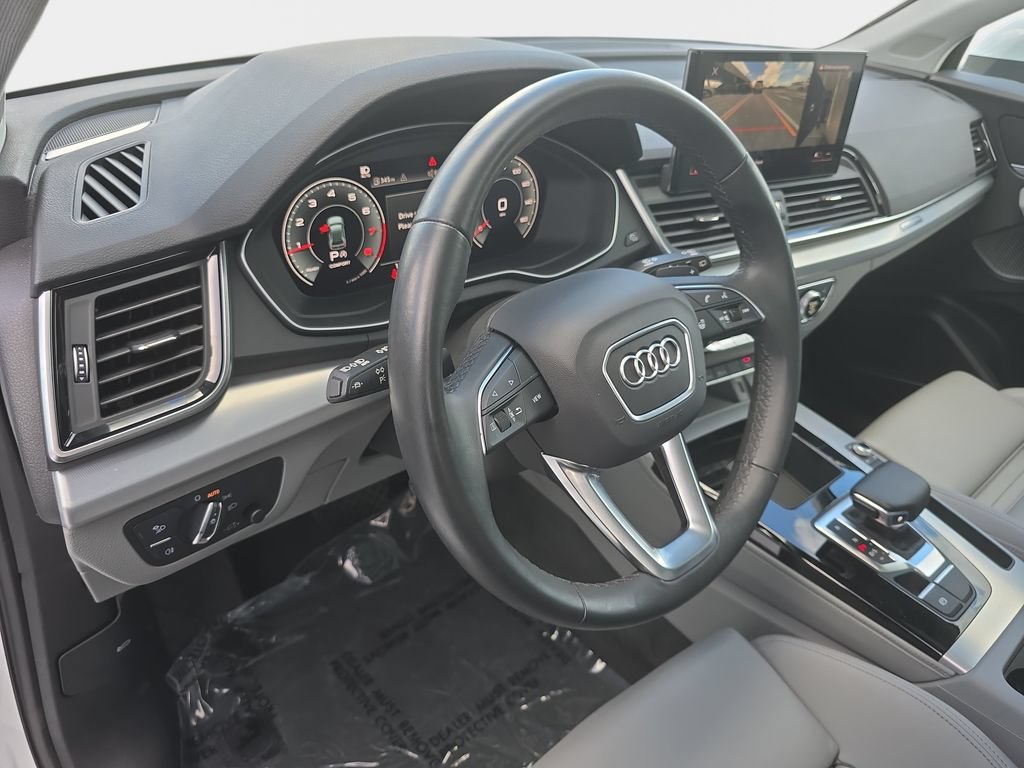 Used 2024 Audi Q5 2.0T Premium Plus AWD/4WD image 25
