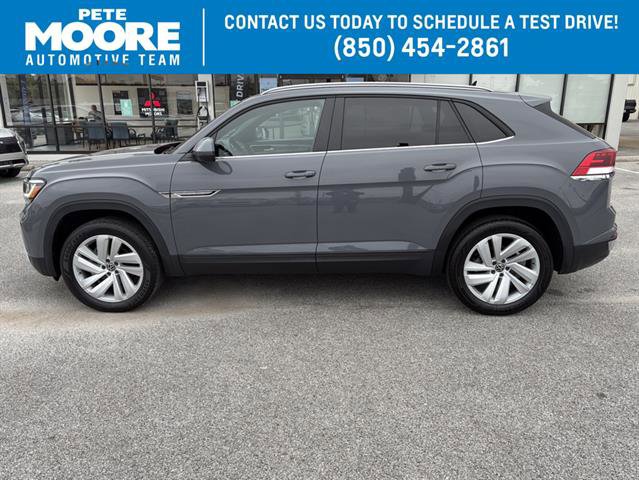 Certified 2022 Volkswagen Atlas Cross Sport SE w/ Panoramic Sunroof Package