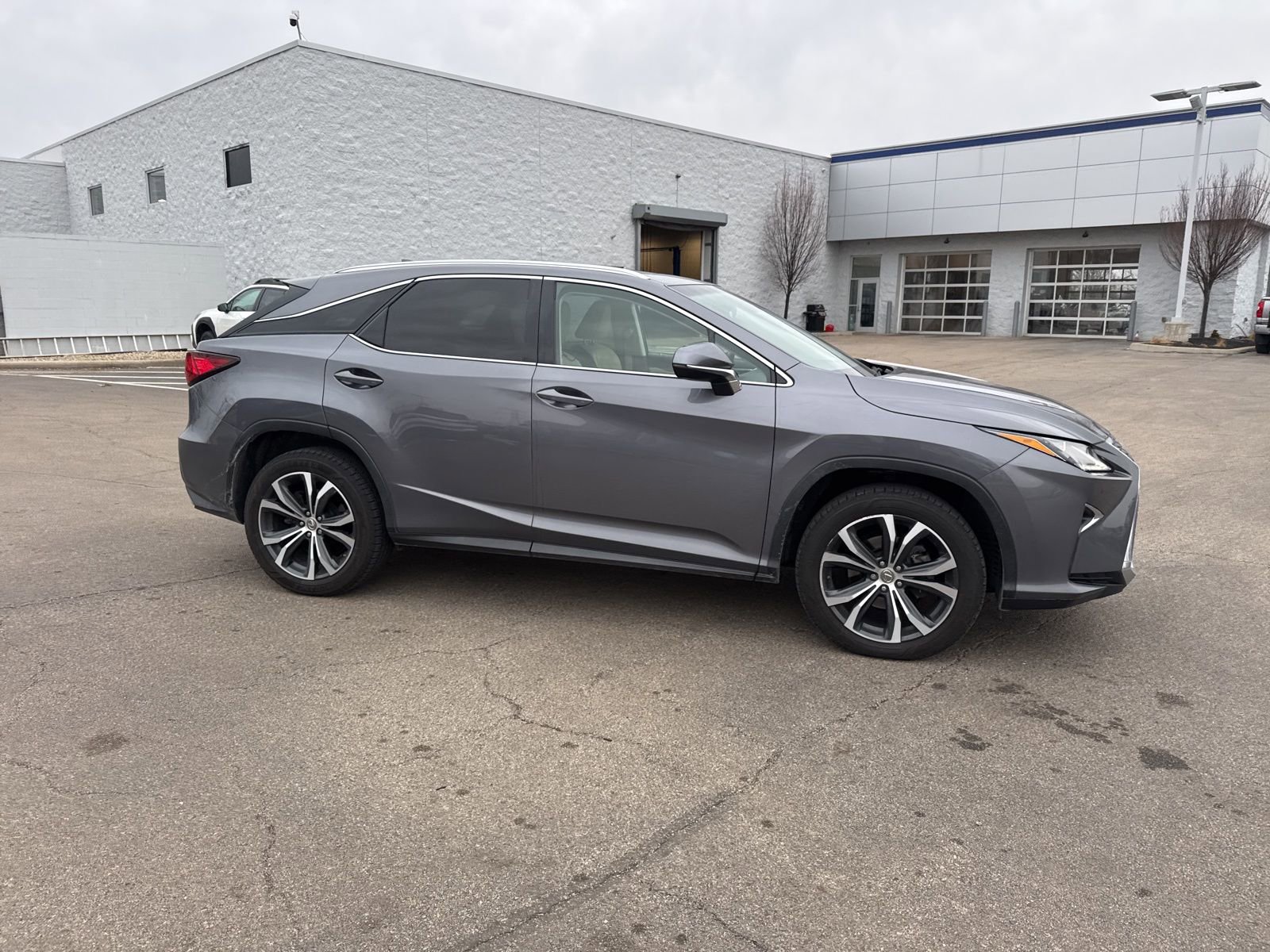 Used 2017 Lexus RX 350 w/ Premium Package image 11
