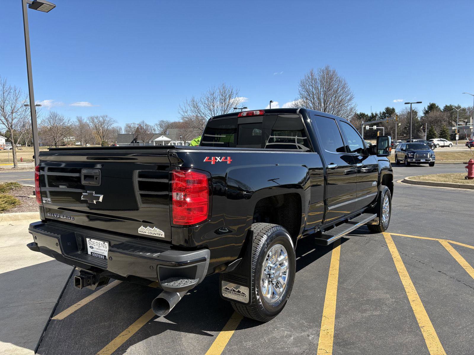 Used 2019 Chevrolet Silverado 3500 High Country image 6
