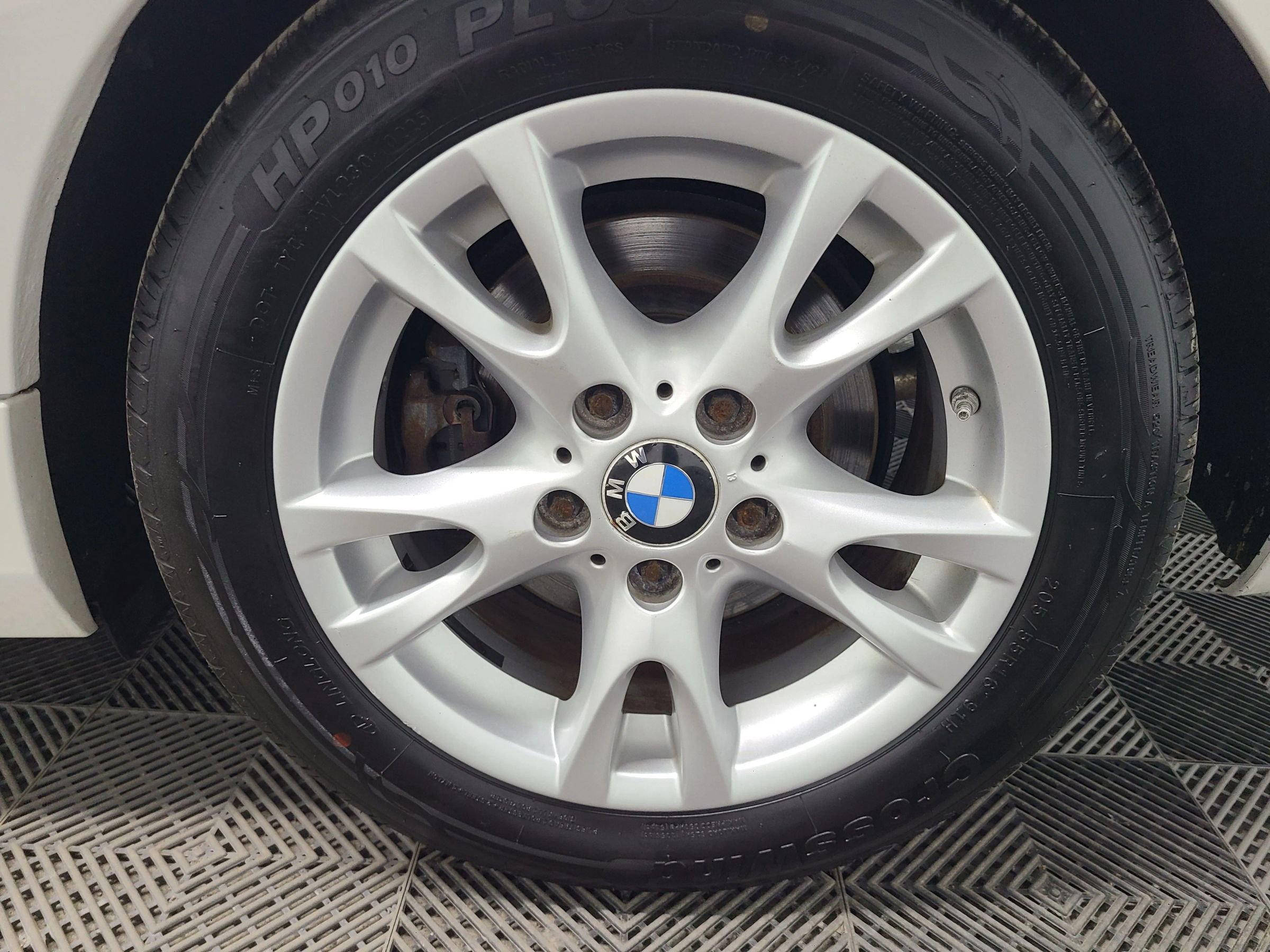 Used 2009 BMW 128i Convertible RWD image 17