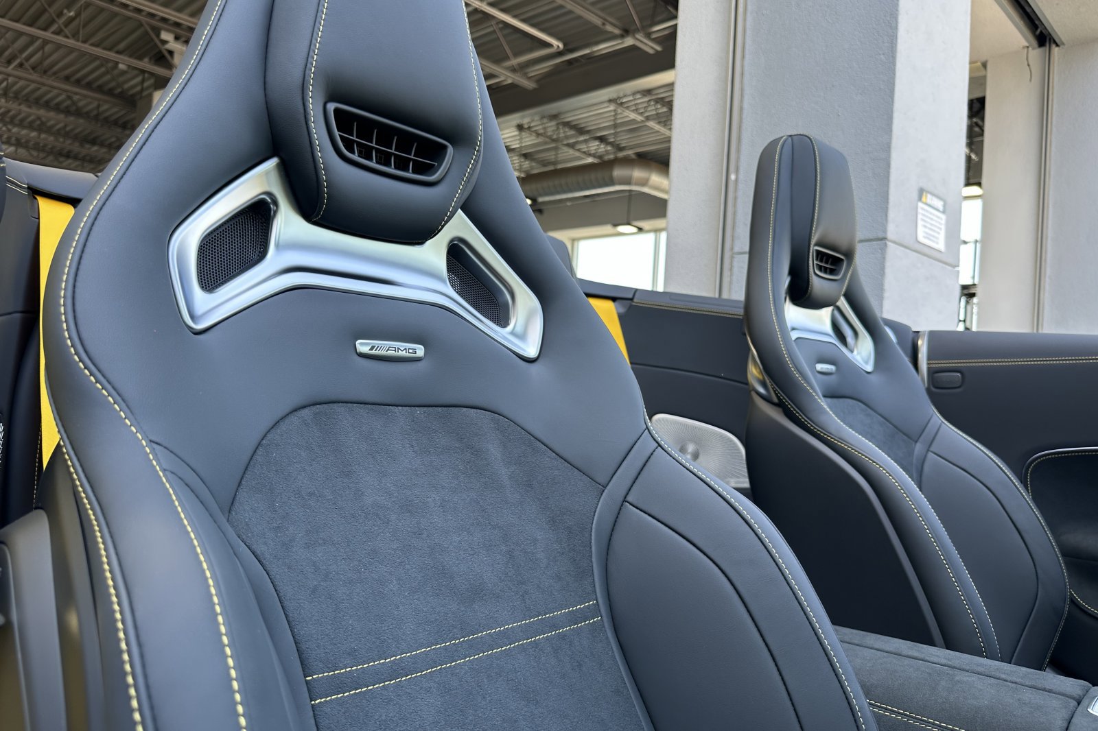 New 2025 Mercedes-Benz SL 63 AMG 4MATIC image 11