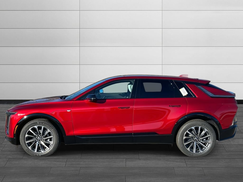 New 2026 Cadillac Lyriq Sport AWD/4WD image 2