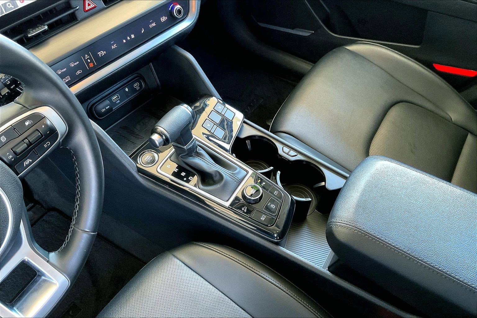 Used 2023 Kia Sportage EX image 17