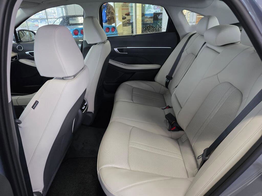 New 2026 Hyundai Sonata Limited image 38
