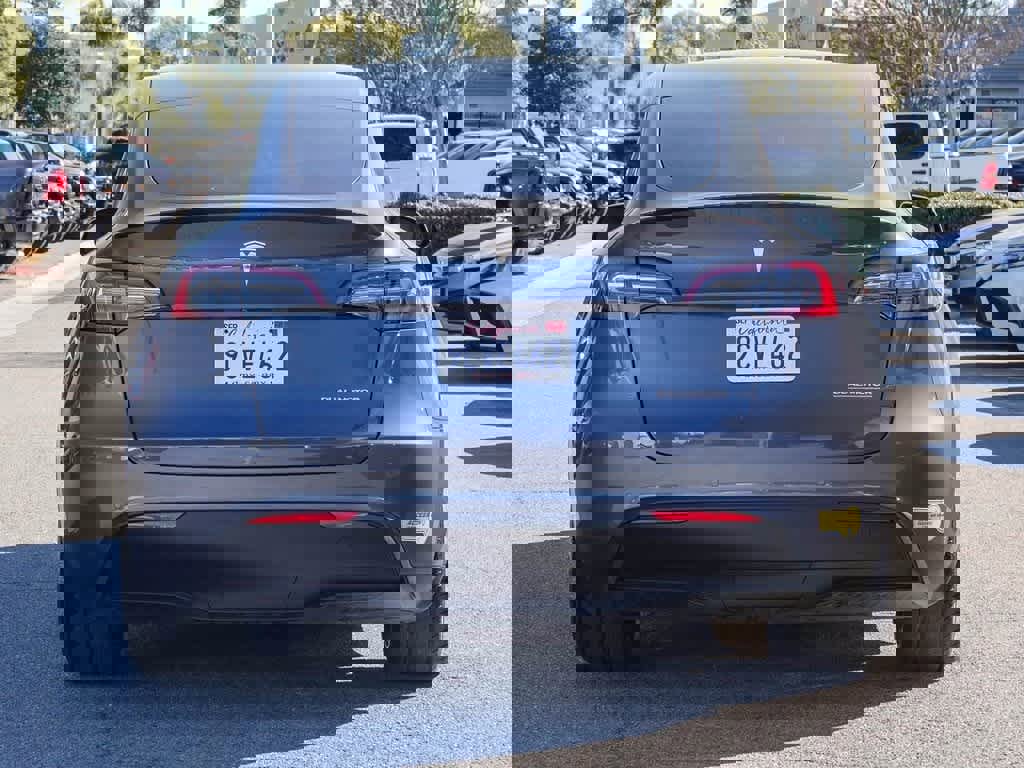 Used 2022 Tesla Model Y Performance image 5