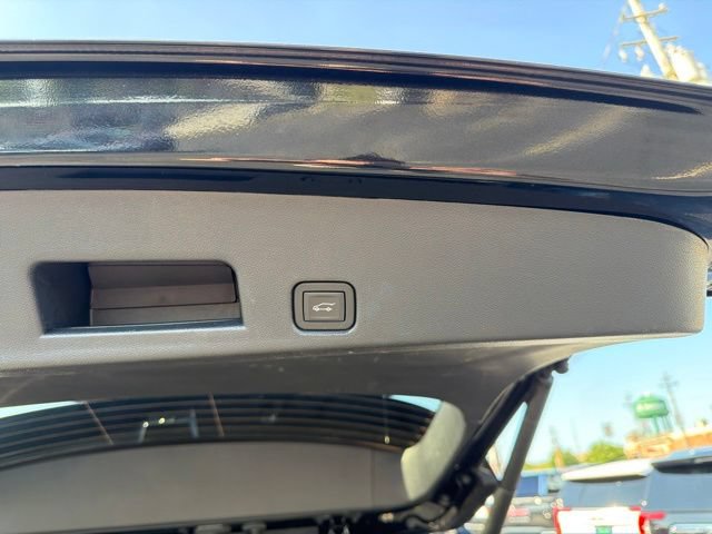 Certified 2024 Chevrolet Traverse RS w/ LPO, Floor Liner Package FWD image 17