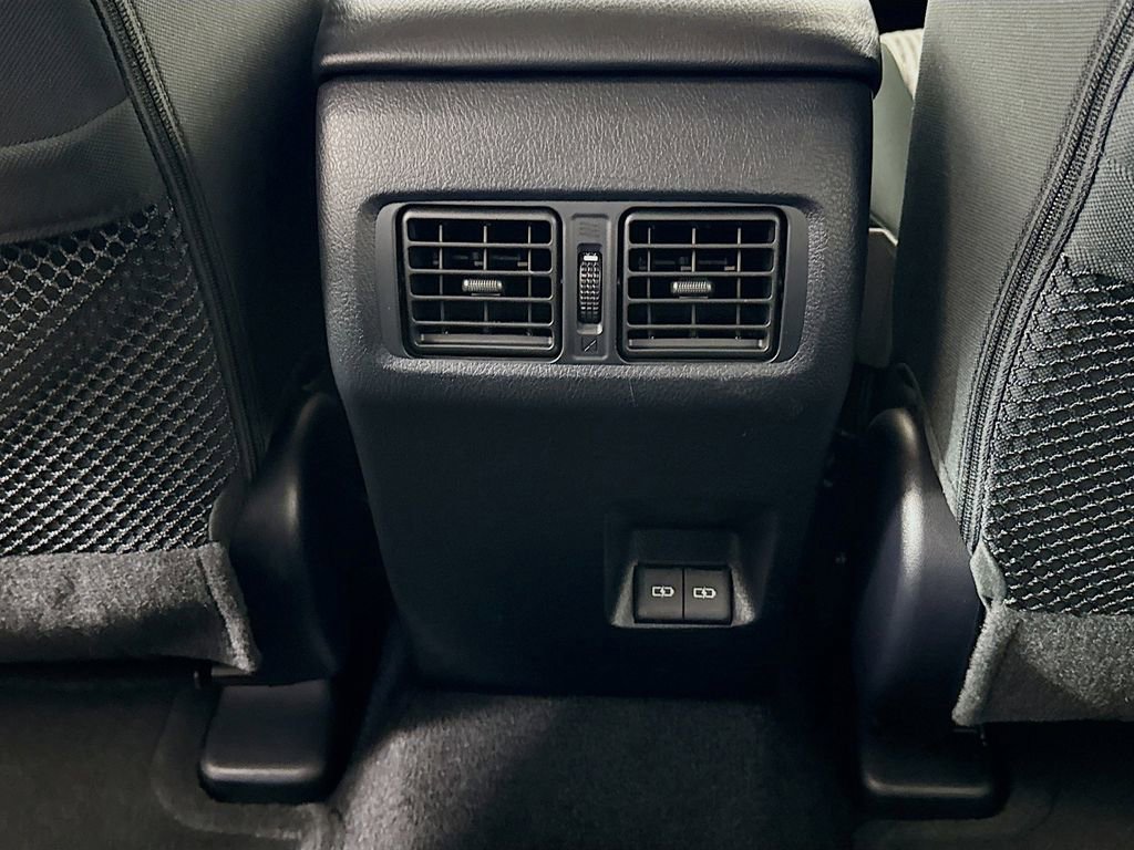 Used 2024 Toyota 4Runner SR5 image 25