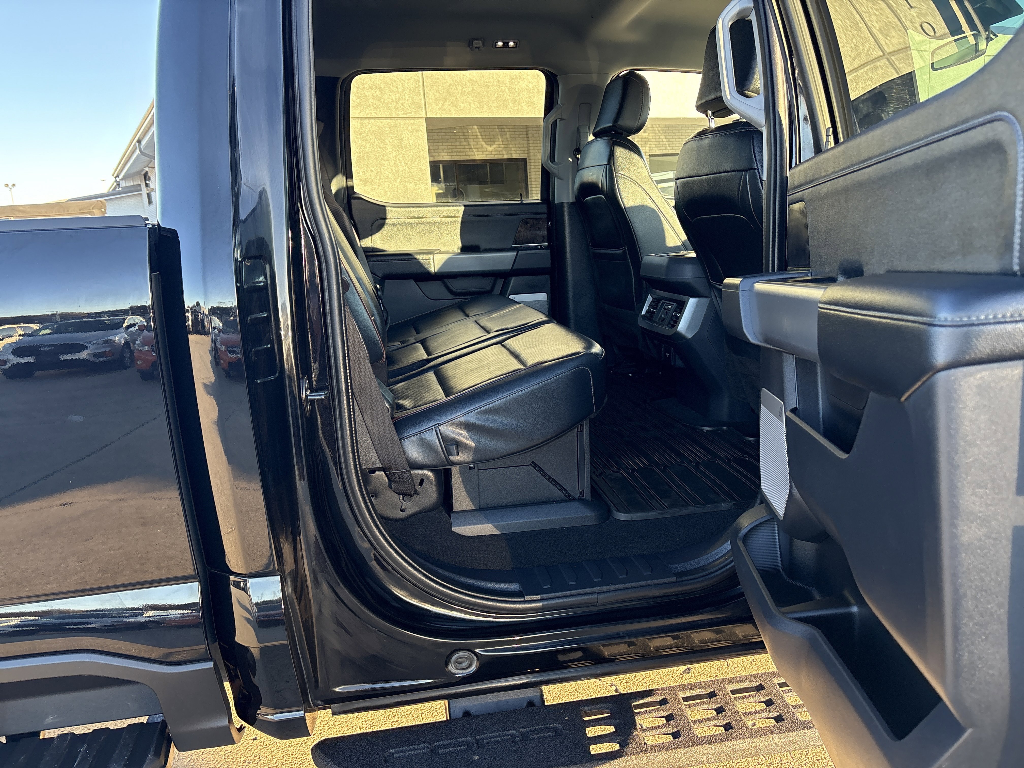 Used 2023 Ford F250 Lariat w/ Tremor Off-Road Package image 8