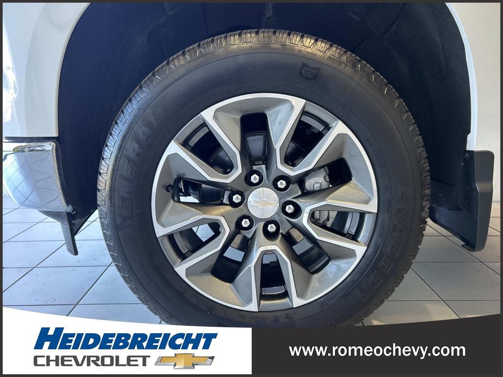 Certified 2024 Chevrolet Silverado 1500 LT AWD/4WD image 7