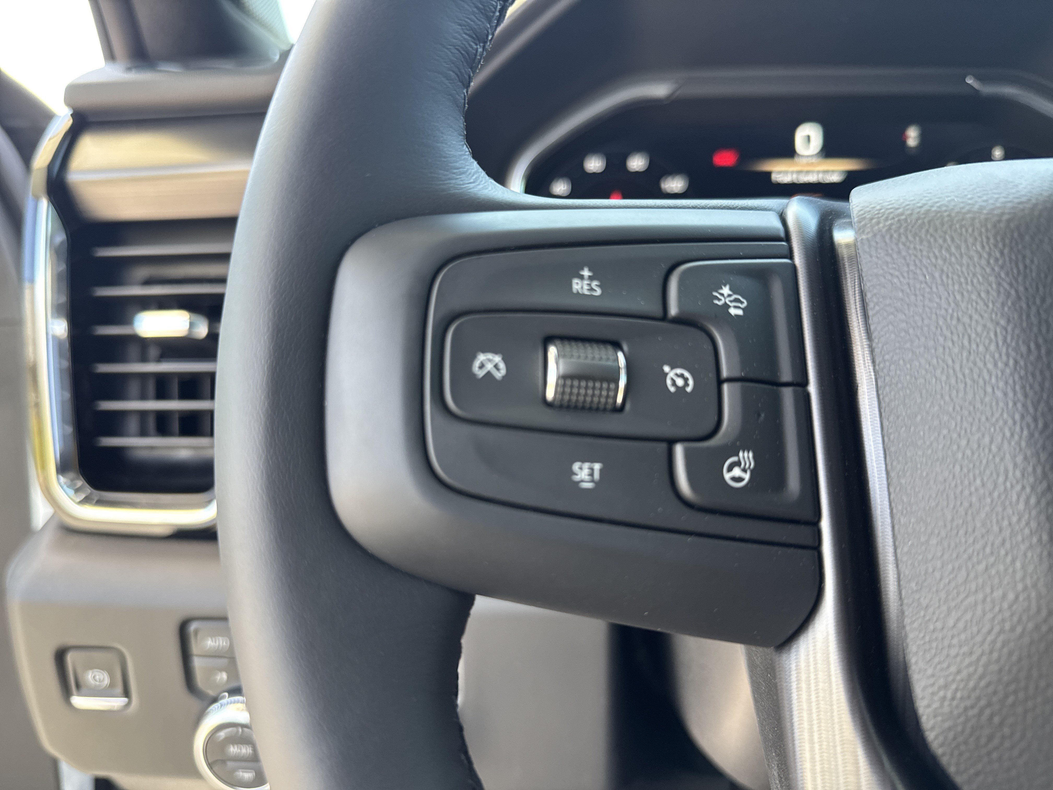 New 2026 GMC Sierra 2500 Denali Ultimate AWD/4WD image 19