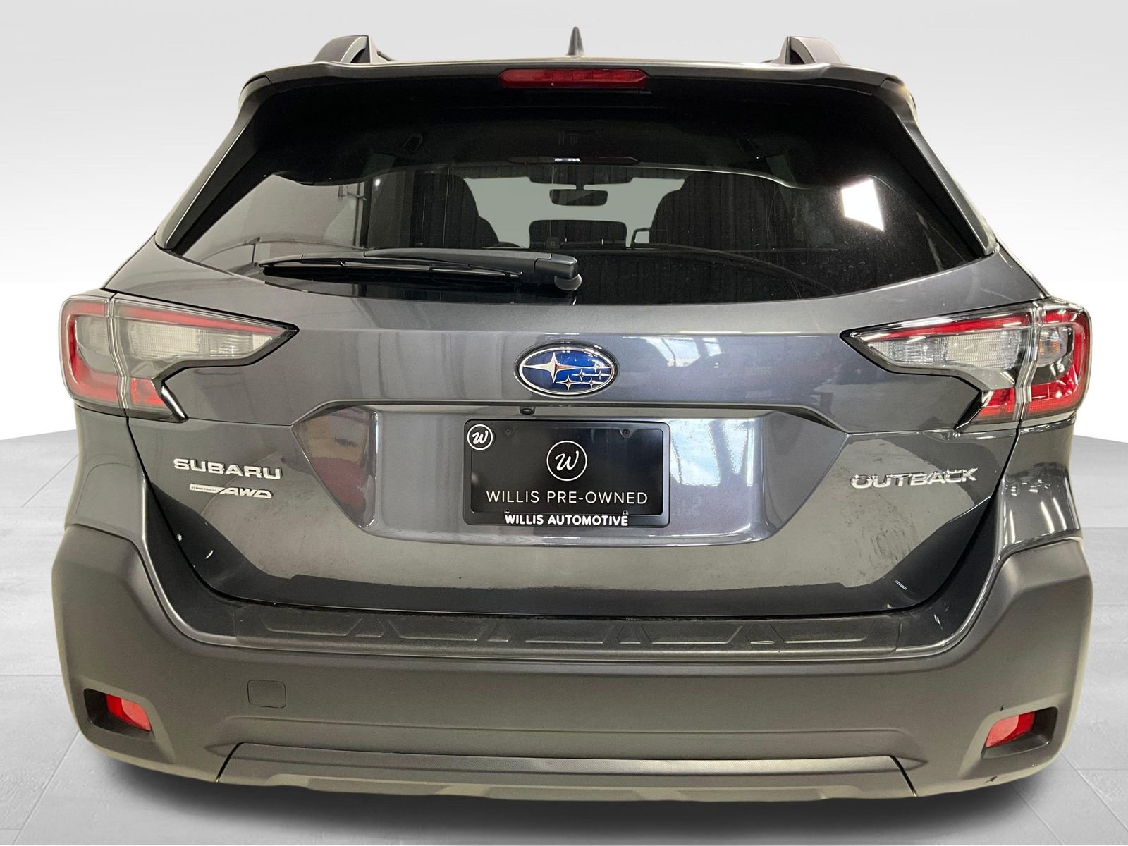 Used 2025 Subaru Outback Premium w/ Popular Package #1A image 6