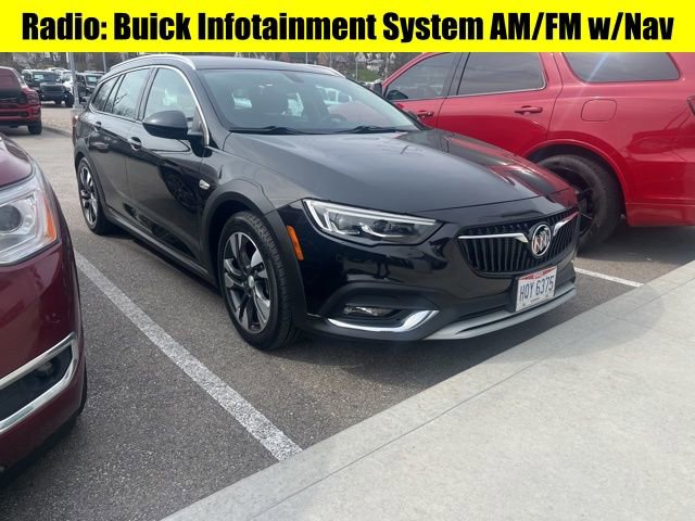 Used 2018 Buick Regal Preferred w/ Sights and Sounds Package image 11