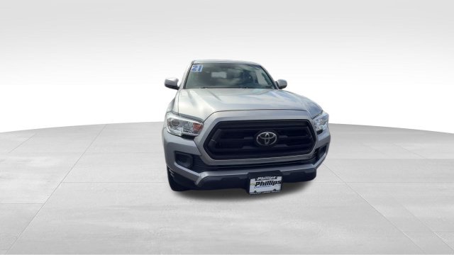 Used 2021 Toyota Tacoma SR AWD/4WD image 9