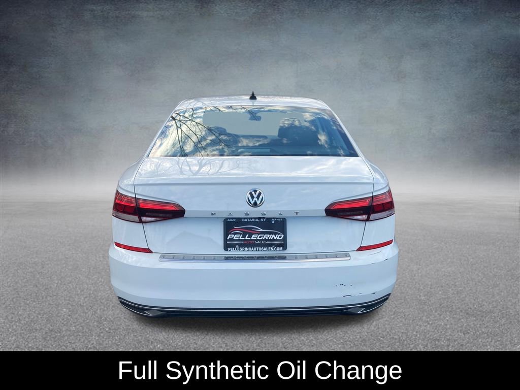 Used 2022 Volkswagen Passat 2.0T SE image 5