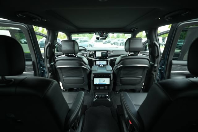 New 2026 Jeep Grand Wagoneer L Summit AWD/4WD image 24