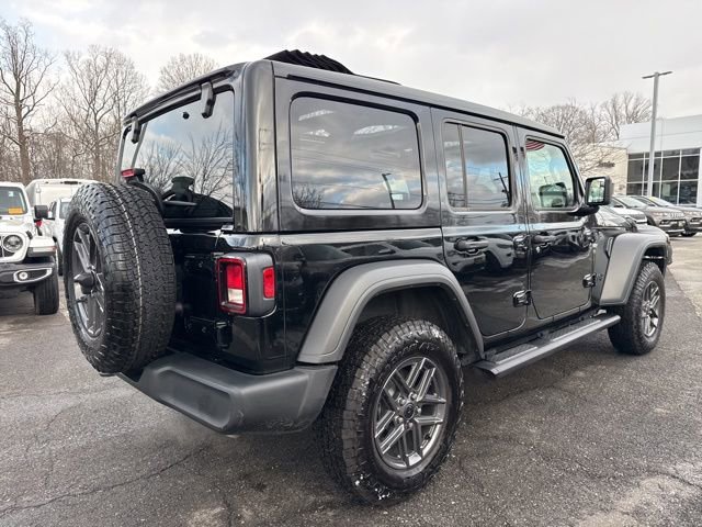 Used 2025 Jeep Wrangler Sport S image 17