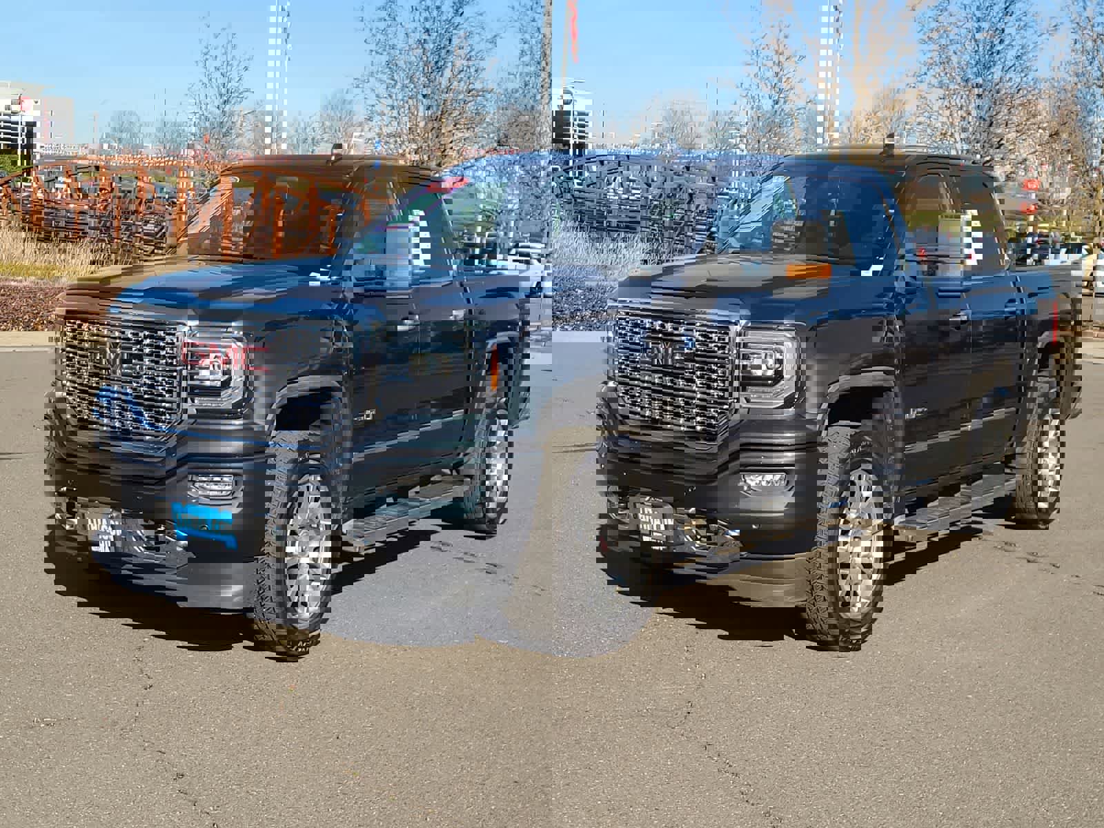 Used 2018 GMC Sierra 1500 Denali image 1