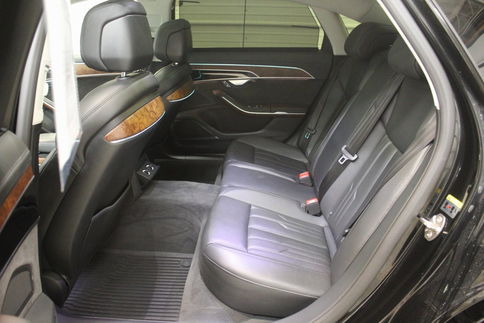 Used 2019 Audi A8 L 3.0T w/ Luxury Package image 26