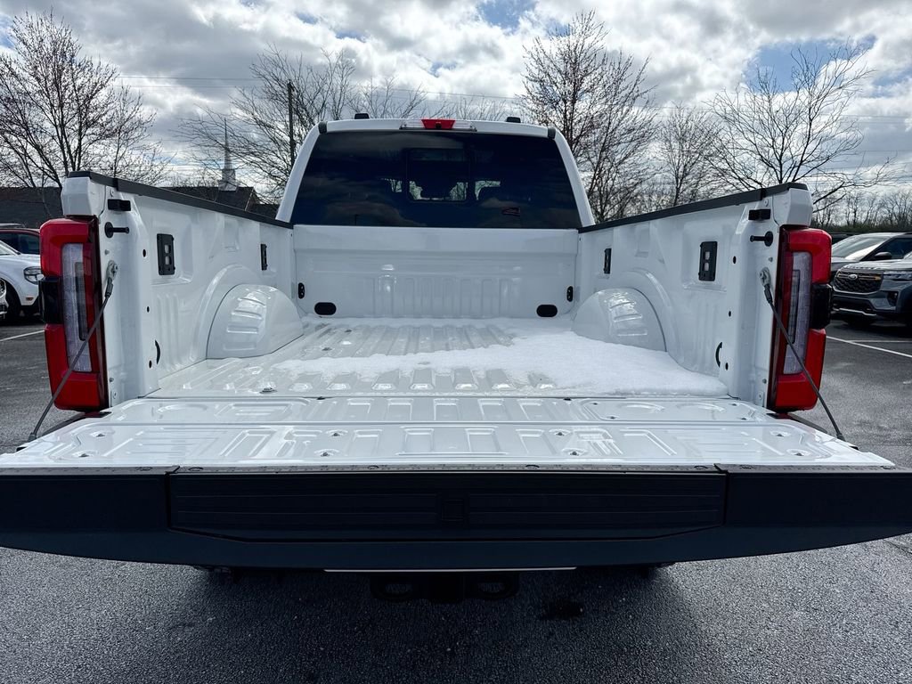 New 2026 Ford F250 Platinum w/ Tremor Off-Road Package AWD/4WD image 25
