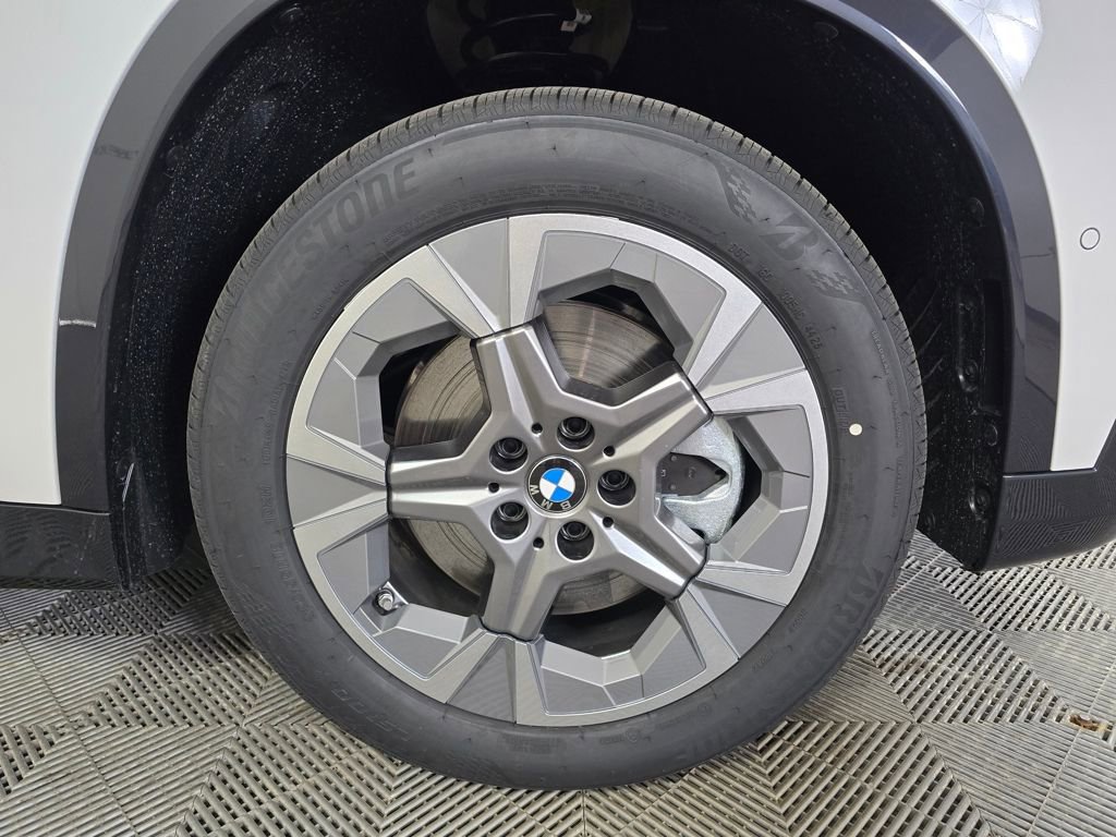 New 2026 BMW X1 xDrive28i w/ Convenience Package AWD/4WD image 2