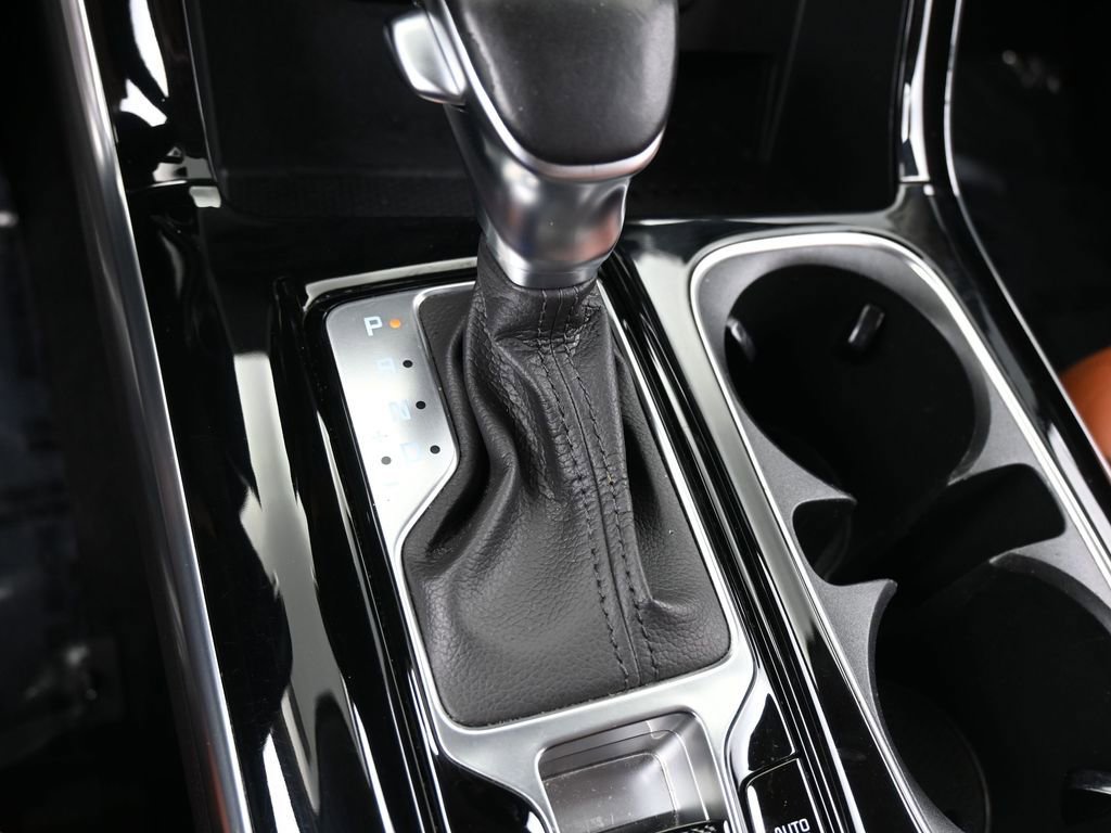 Used 2022 Kia Carnival SX image 31