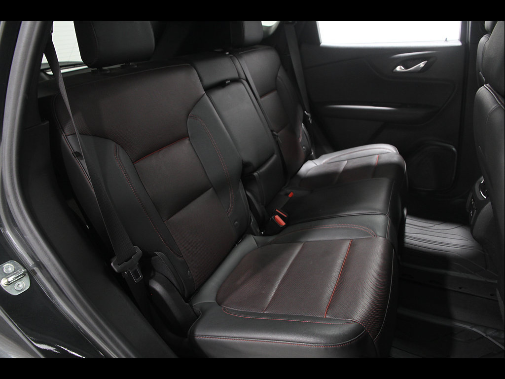 Used 2020 Chevrolet Blazer RS w/ LPO, Floor Liner Package FWD image 19