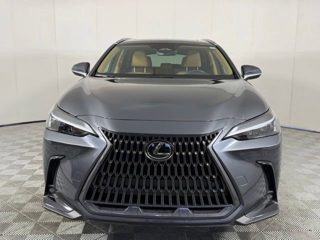 Used 2025 Lexus NX 250 FWD w/ Towing Package (2000 Lbs) image 15