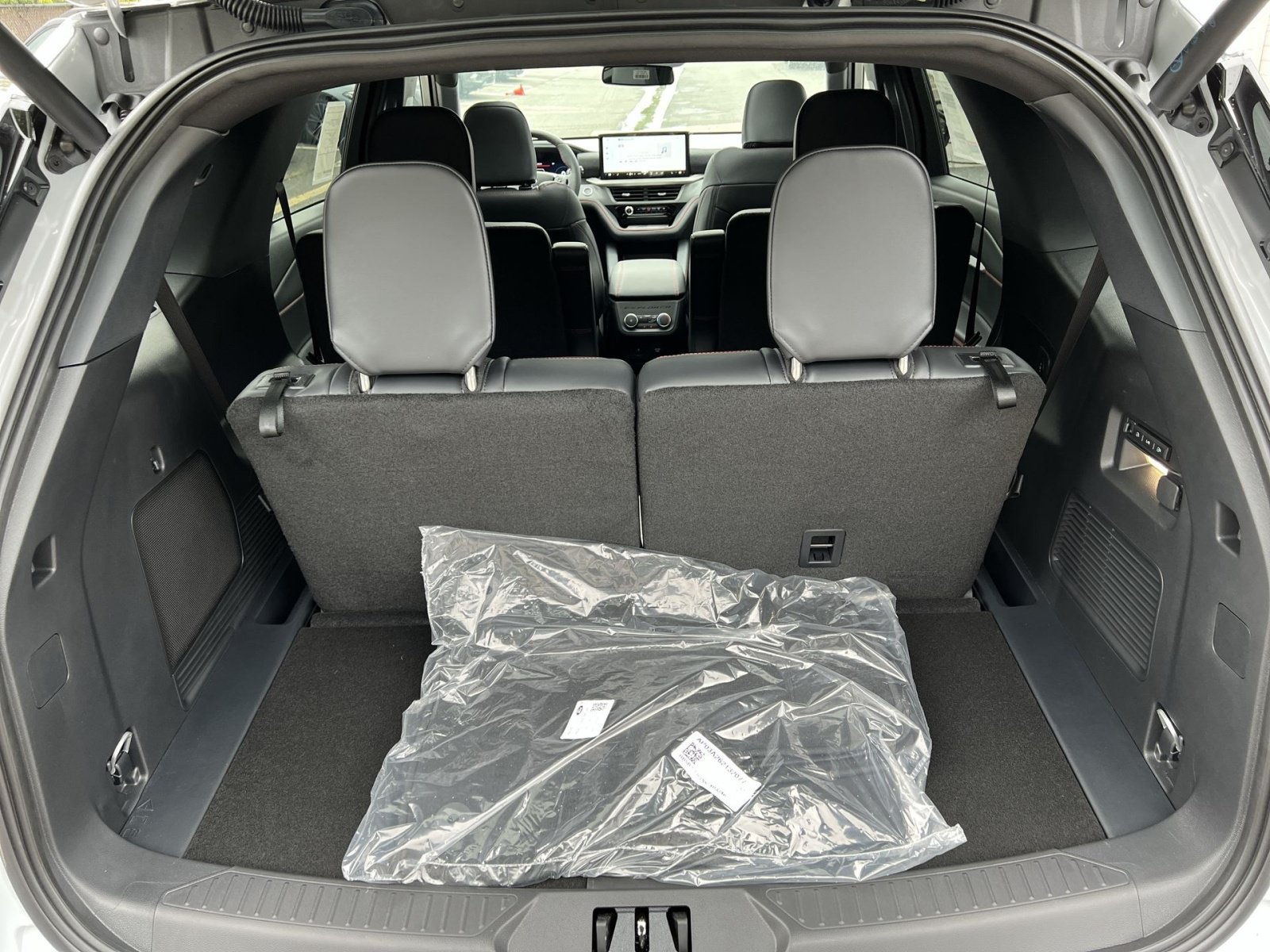 New 2026 Ford Explorer ST w/ Sun And Sound Package AWD/4WD image 27