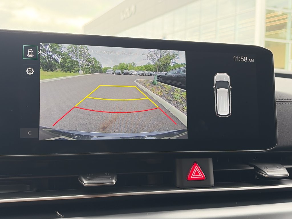 New 2026 Kia Carnival FWD image 21