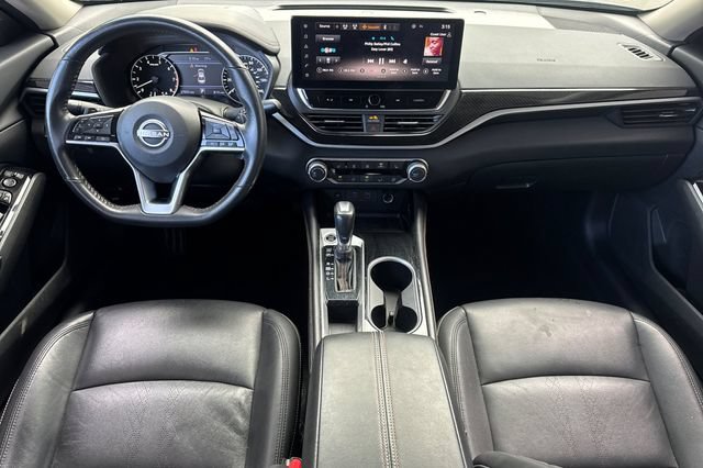 Used 2023 Nissan Altima 2.5 SR w/ SR Premium Package FWD image 13