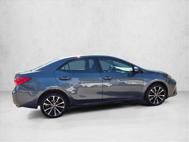 Used 2017 Toyota Corolla SE FWD image 4
