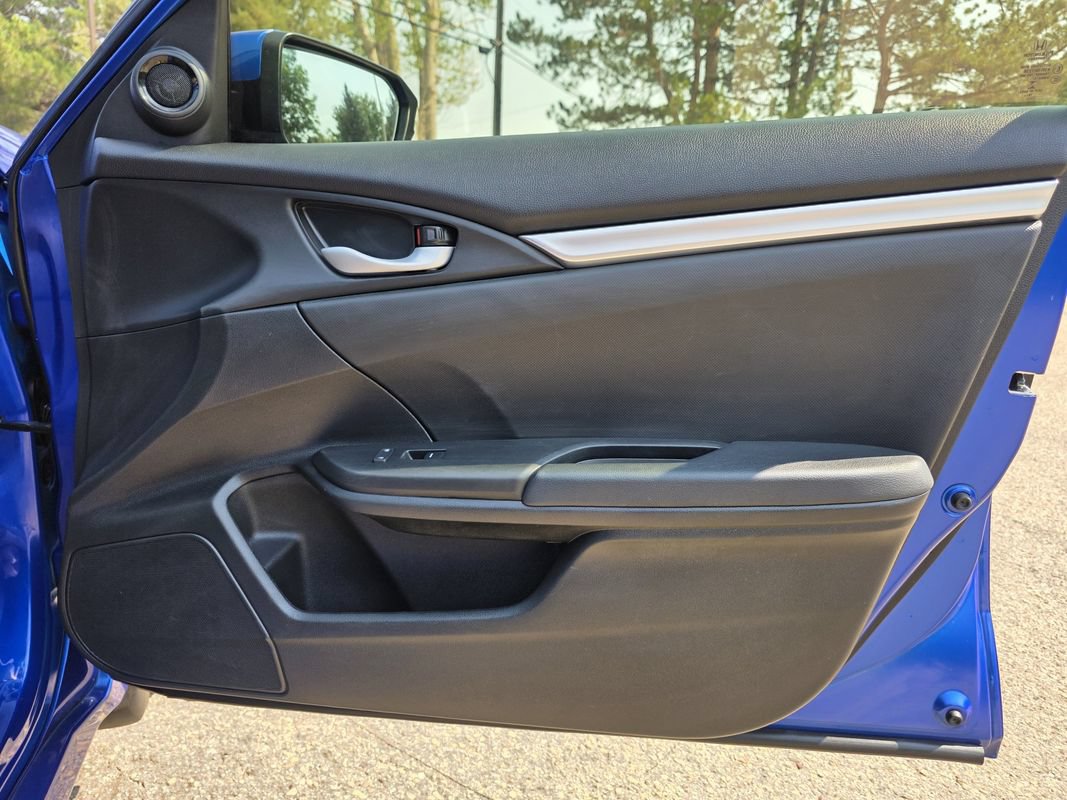 Used 2020 Honda Civic Sport image 21