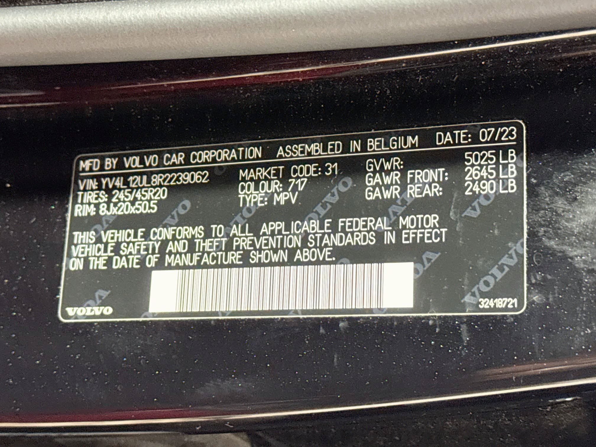 Used 2024 Volvo XC40 B5 Plus w/ Climate Package AWD/4WD image 31