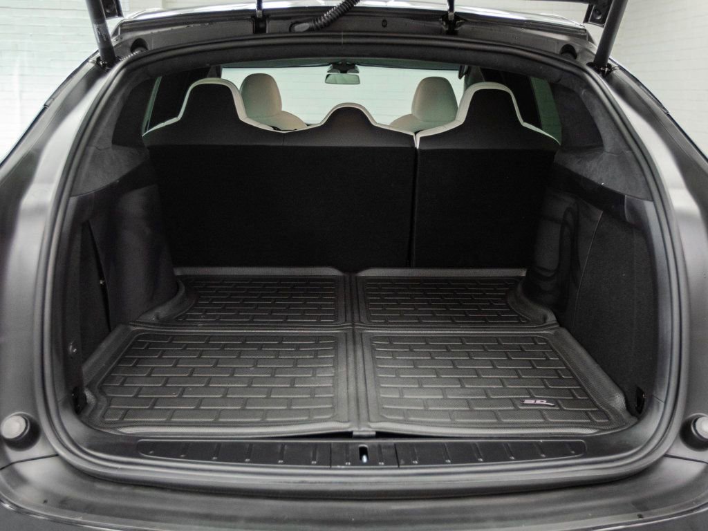 Used 2020 Tesla Model X Long Range AWD image 29