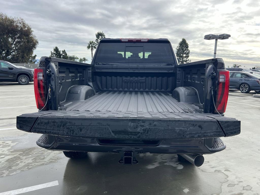 New 2026 GMC Sierra 3500 Denali AWD/4WD image 28