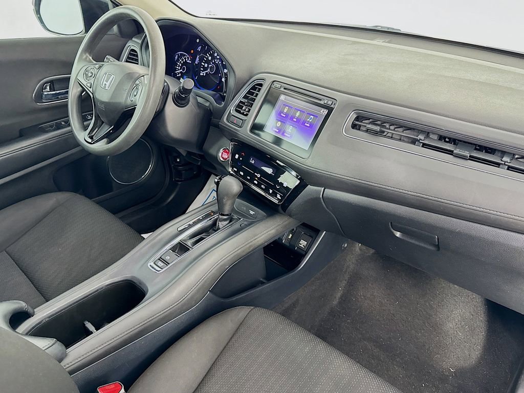 Used 2018 Honda HR-V EX image 34