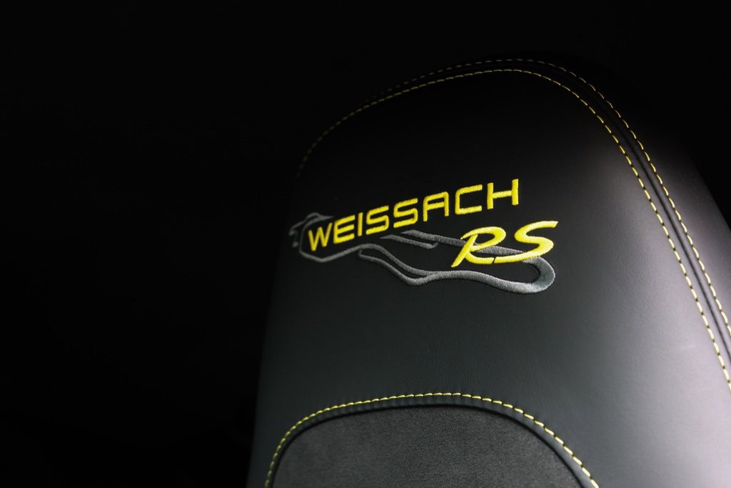Used 2024 Porsche 718 Cayman GT4 RS w/ Weissach Package image 10