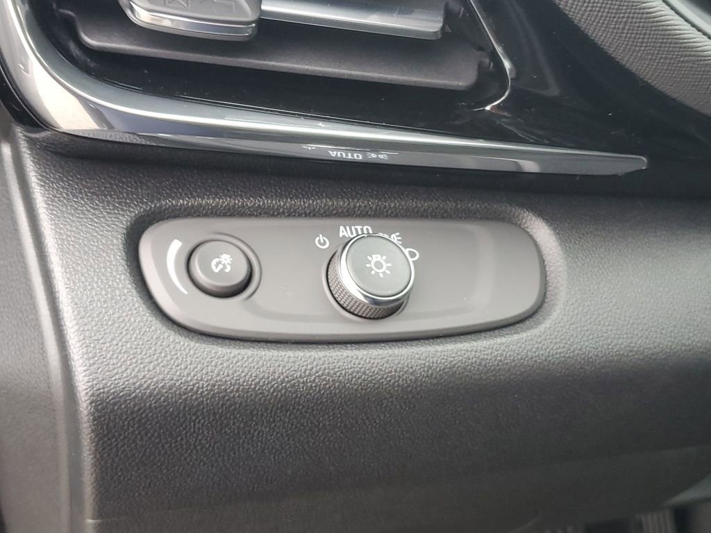 New 2026 Buick Envista Sport Touring w/ Convenience I Package image 16