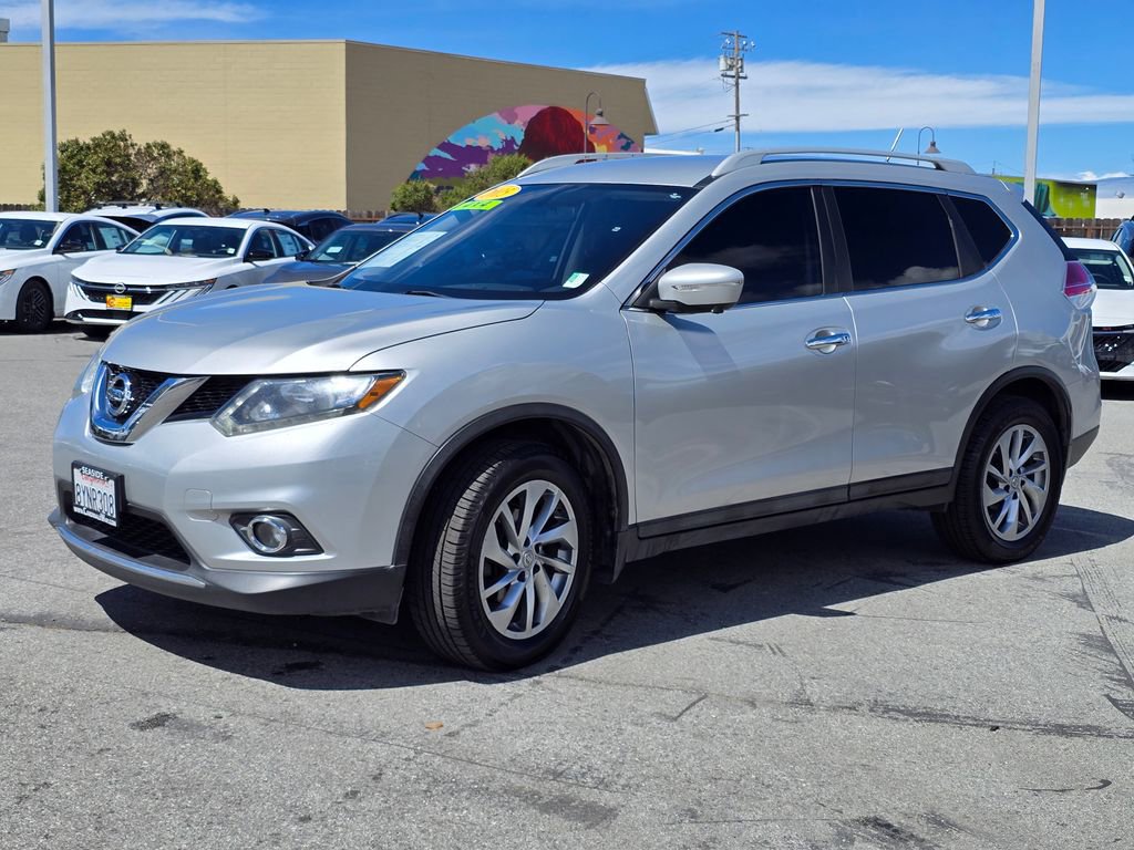 Used 2015 Nissan Rogue SL image 2