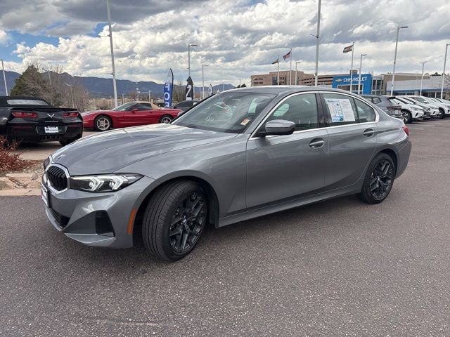 Used 2025 BMW 330i xDrive Sedan AWD/4WD image 3