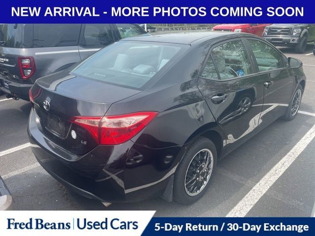 Used 2018 Toyota Corolla LE FWD image 6
